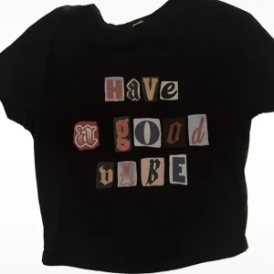 Baby tee - Aldrig änvänd 