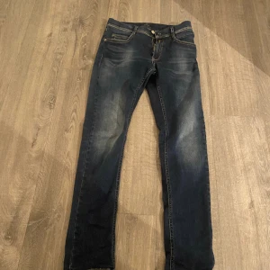 Replay jeans - Replay jeans köpta för 1099kr säljer billigt för har växt ut dem ⭐️ sålde dem nyss för 400 nu för 350kr
