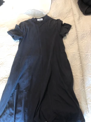 T-shirt klänning  - Snygg