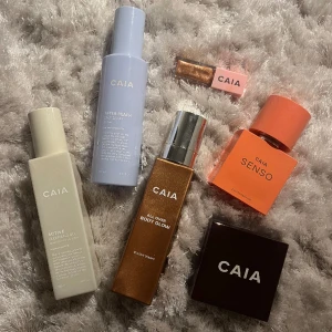 Knappt använda Caia smink - Knappt använda smink produkter från caia i superfint skick, alla produkterna är relativt nya, köpta för 1-3 veckor sedan, men används inte. Skriv privat vid intresse och prisförslag💕🙌