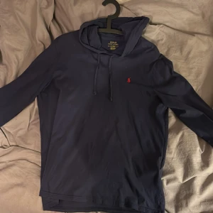Ralph Lauren- Tunn hoodie - Skick 9/10 