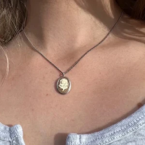 Brandy Melville halsband - Aldrig änvänd 