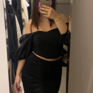 Topp - SUPER snygg, och väldigt bra kvalite😍