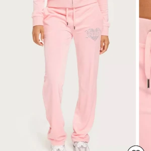 Juicy couture  - Hej! Säljer mina mjukisar från Juicy Couture. Sparsamt använda.