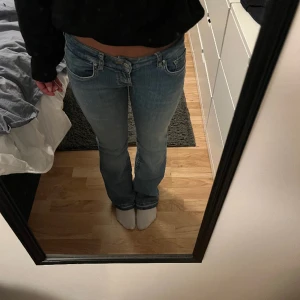 Ltb Roxy jeans - Säljer dessa nya Ltb jeans, inga skador.💕 nypris ca 900kr