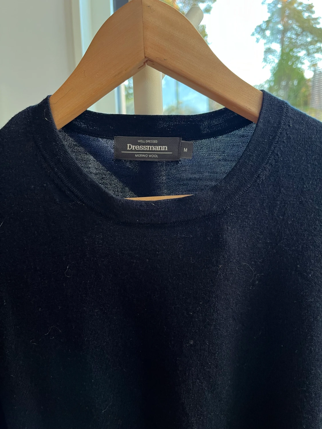 Mörkblå stickad tröja - 90