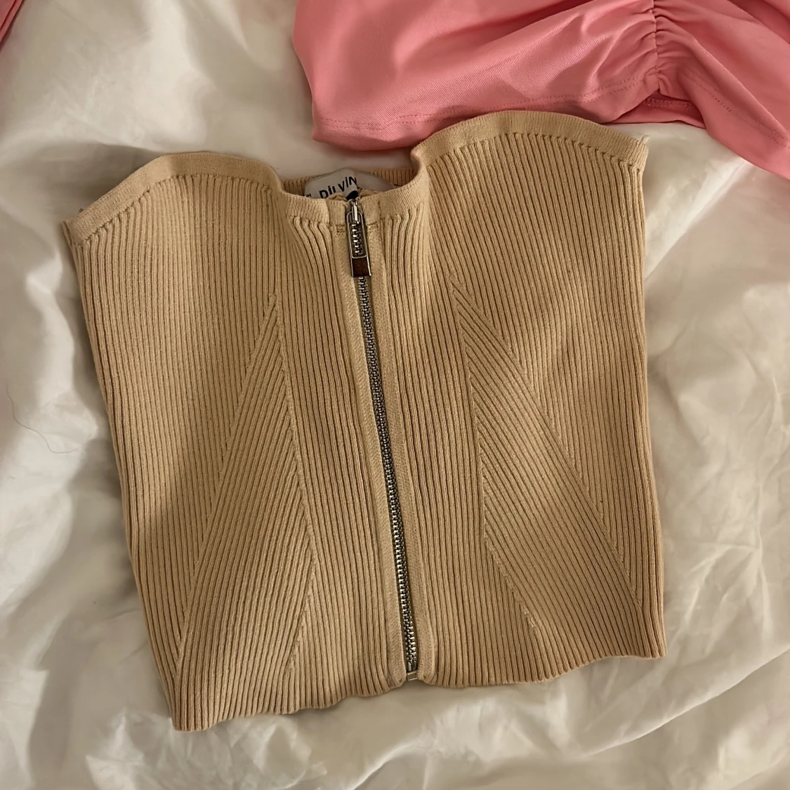 2 toppar för 50kr - 90