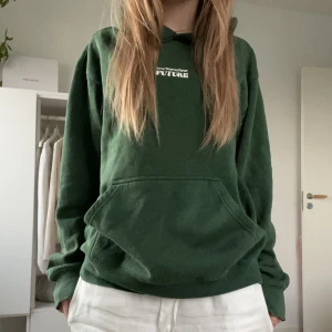 Cool hoodie  - Skitcool hoodie från hm som inte används längre💖💞
