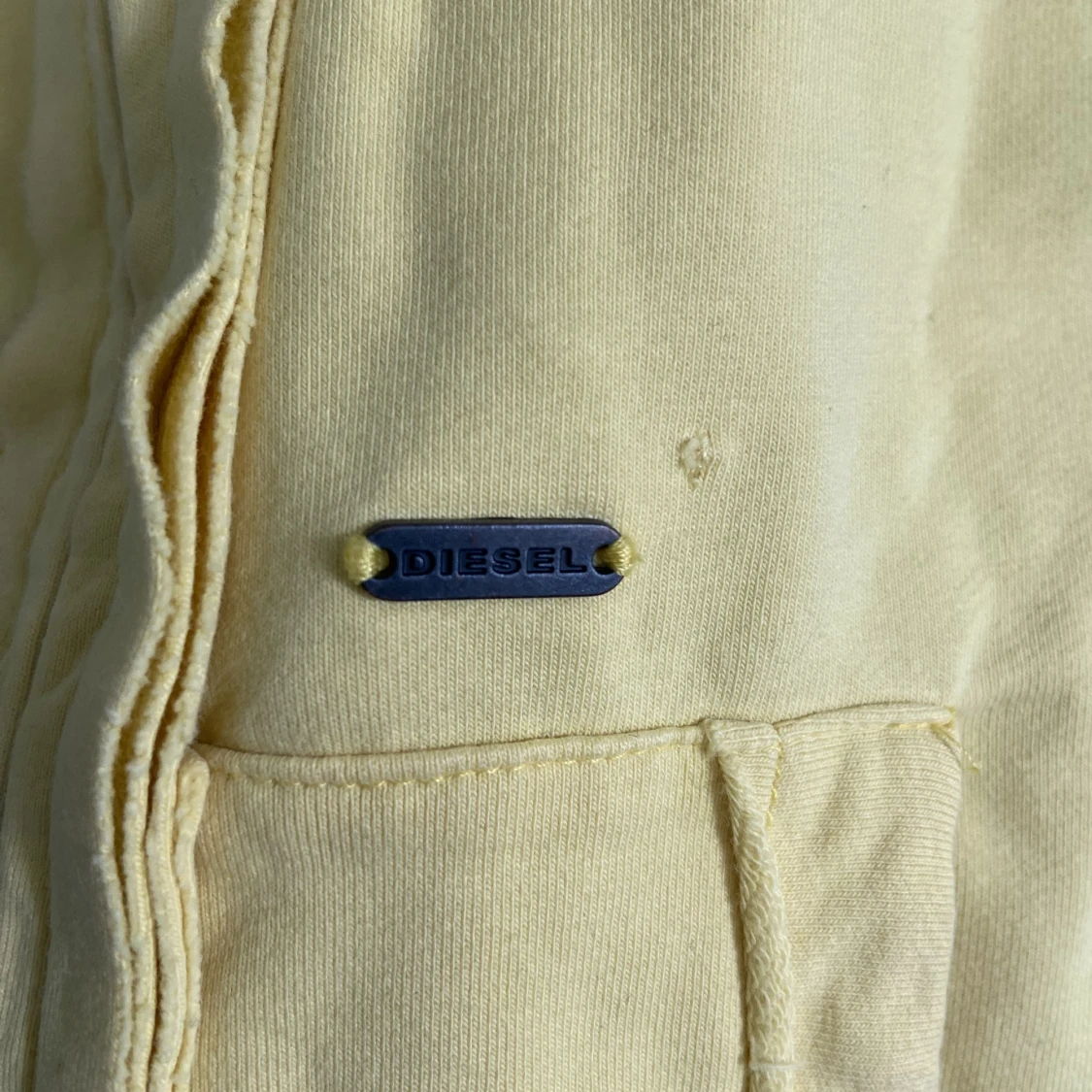 Diesel kortärmad huvtröja💛 - 90