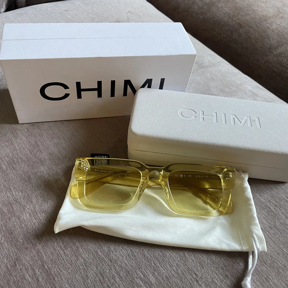 Aldrig använda chimi 05 yellow solglasögon . Accessoarer.
