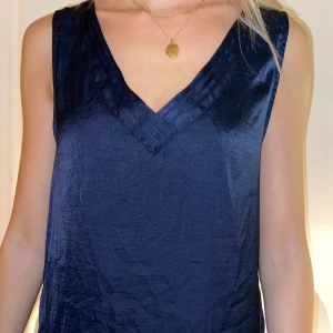 Silkes linne - Linne i silkes tyg från märket Vila.