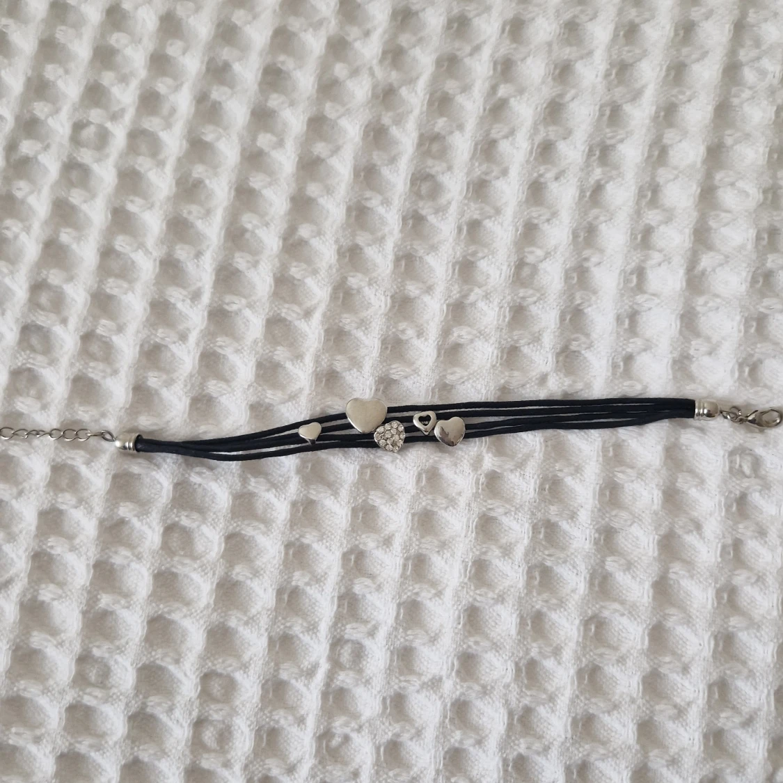 Armband med hjärtan - 90