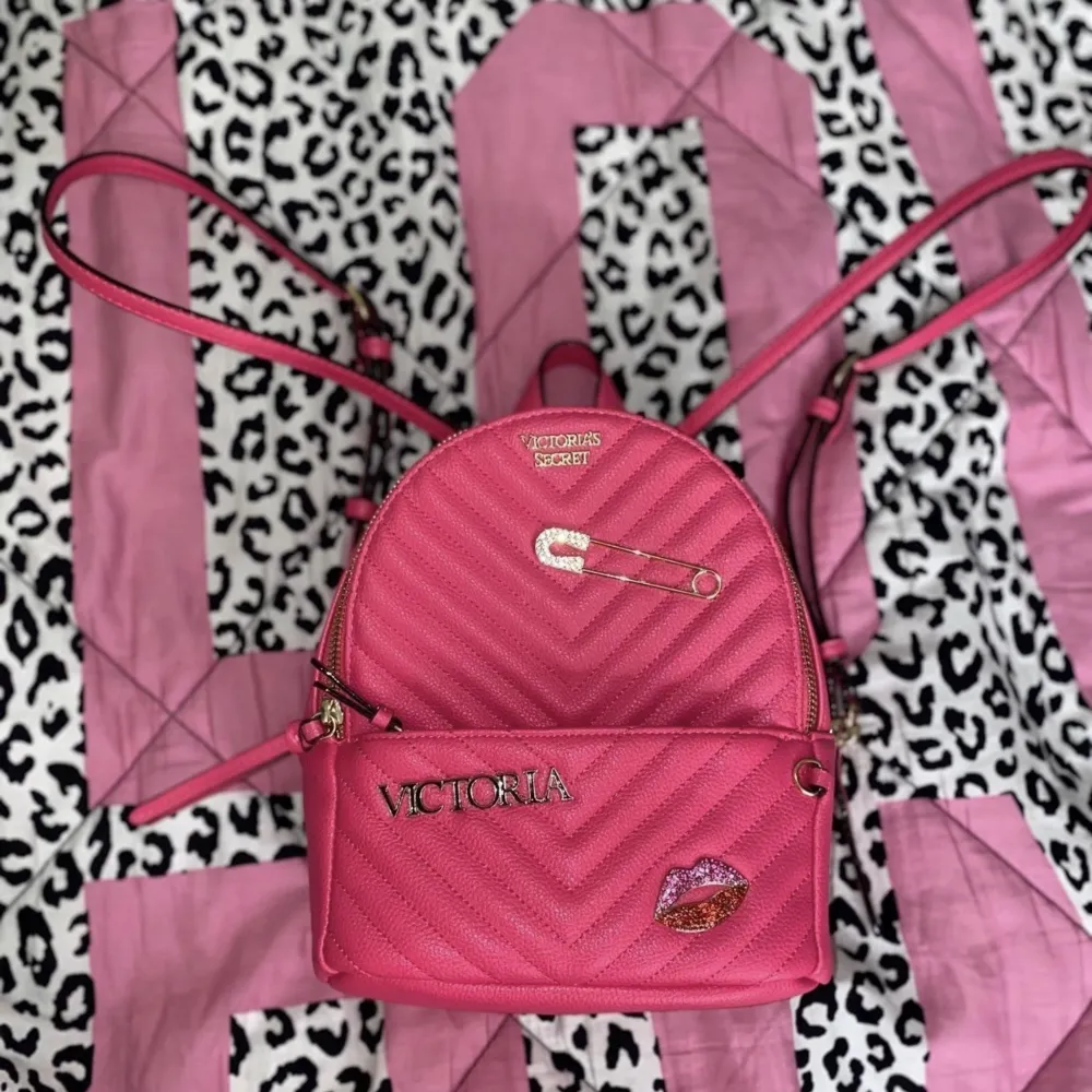 Victoria’s Secret city ryggsäck. Väskor.
