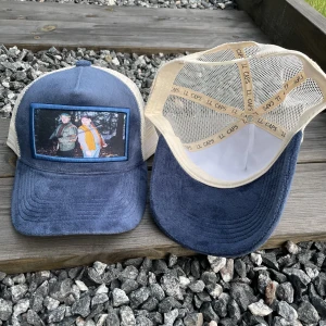 Leif å Billy velvet keps  - Leif å Billy velvet🔥🔵 (tvär fet)…… helt ny🔥 375kr👍 skick 10/10🔥