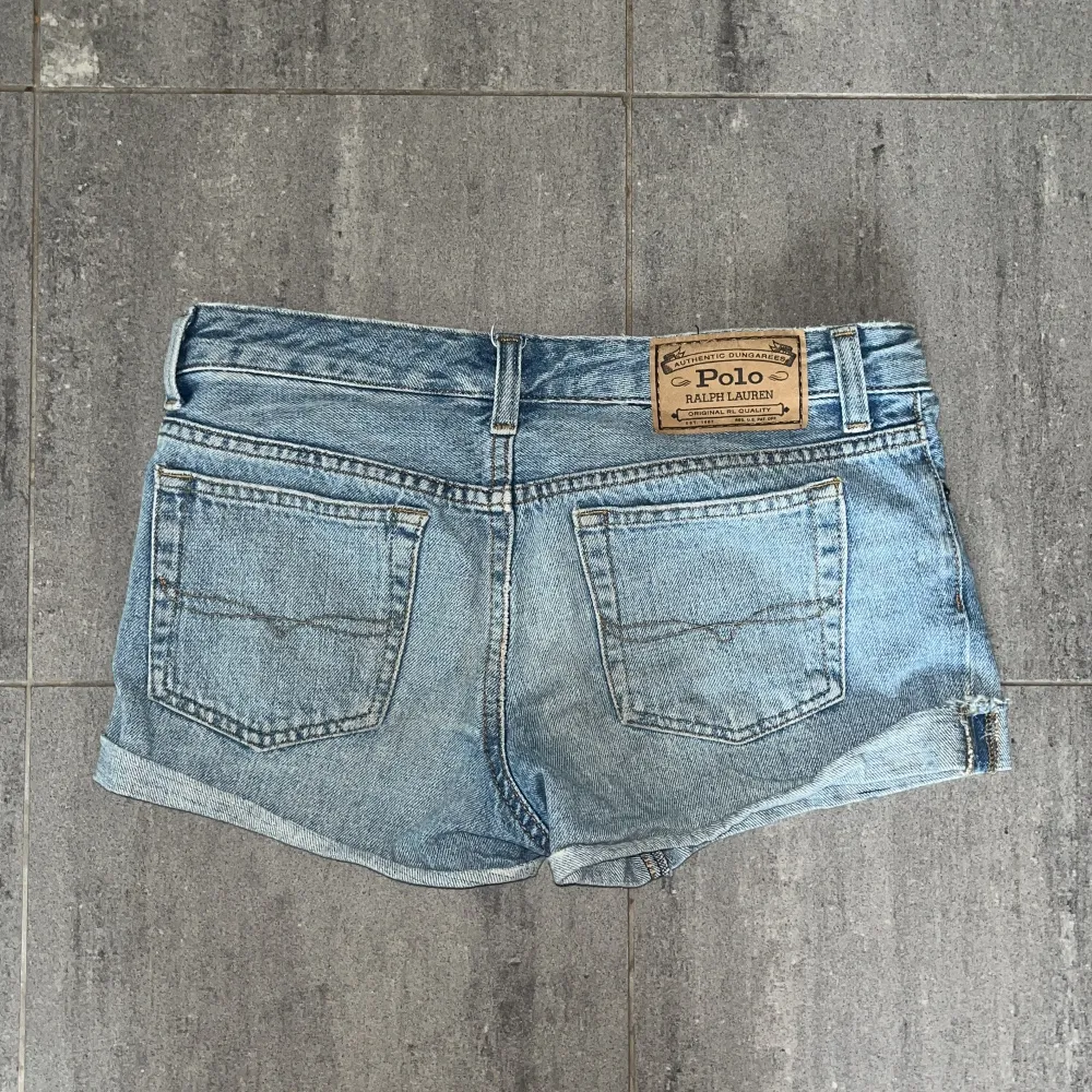 Lågmidjade jeansshorts från Ralph Lauren. Barnstorlek. Shorts.