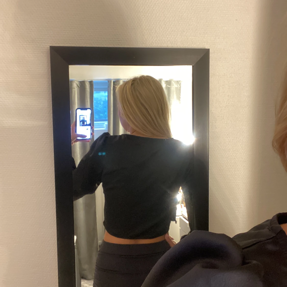 Svart jättefin fest topp - 90