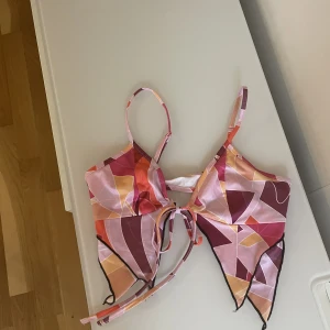 Topp - Gullig topp från Shein, aldrig använd