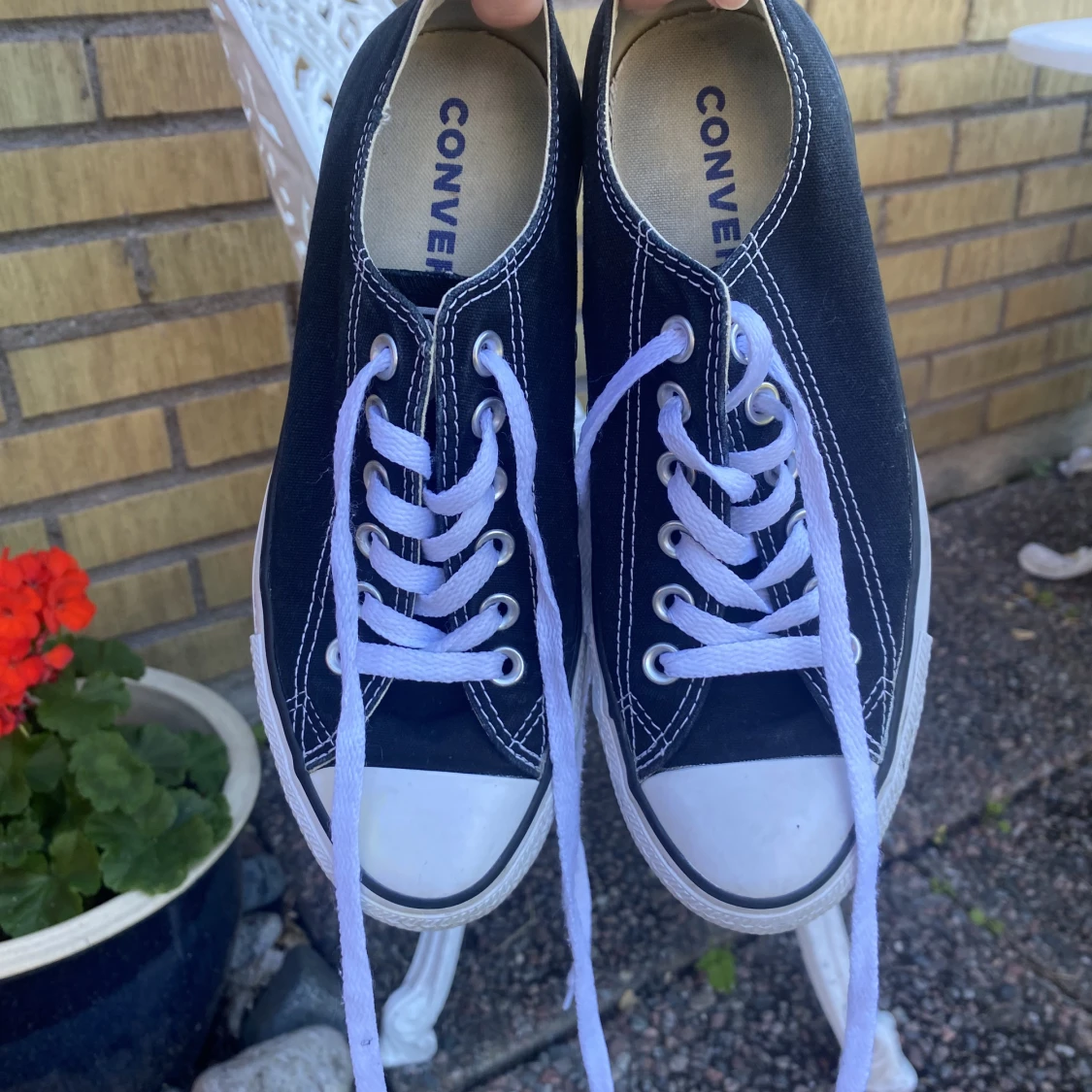 Svarta Converse 