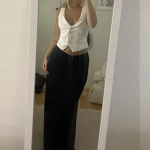 Kostymväst - Kostymväst i storlek 34 från Lindex. 