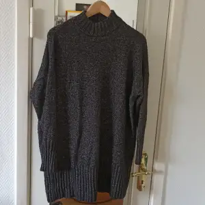 Dark grey long Monki jumper 