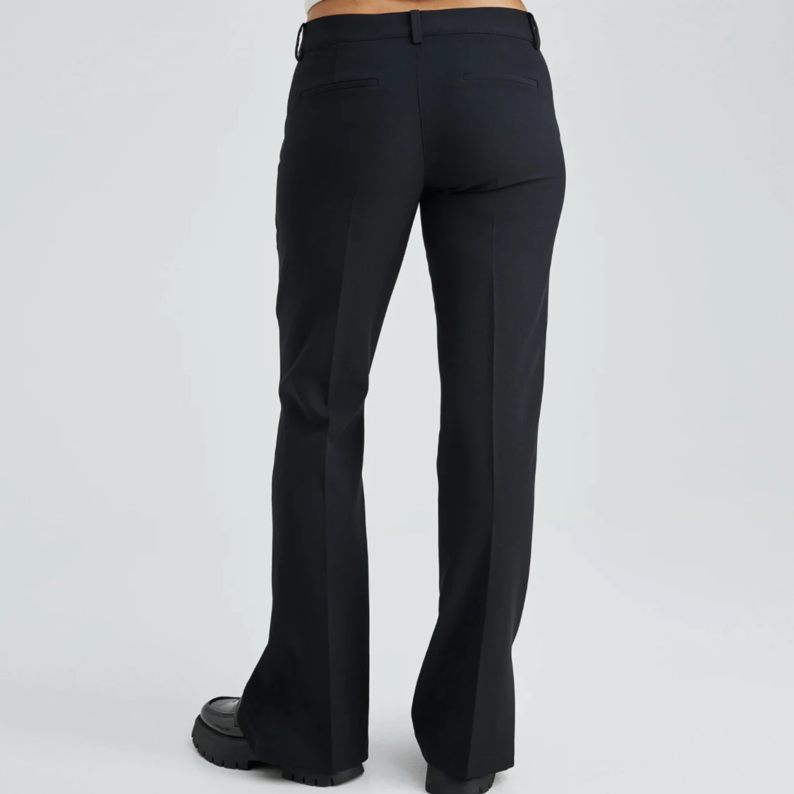 Lågmidjade kostymbyxor  - 90