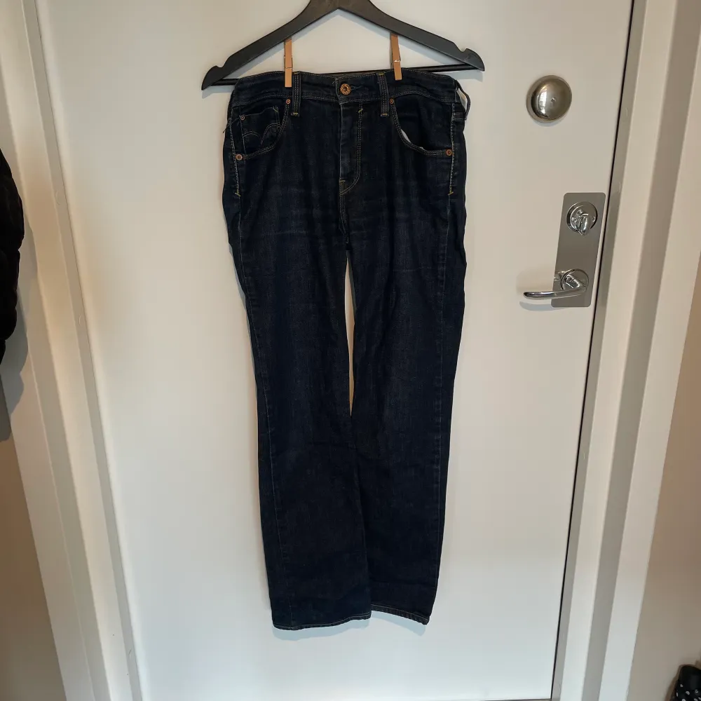 Fina jeans i fint skick. Jeans & Byxor.