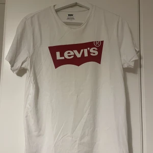 Levi’s tshirt - Mycket fint skick. 