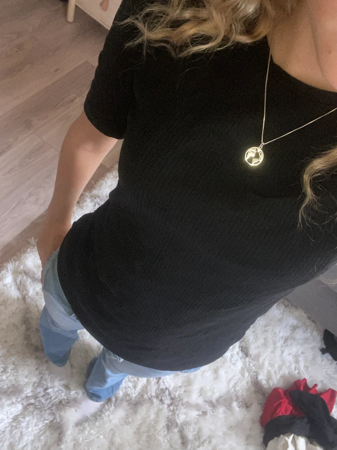 Svart volang t-shirt - 90