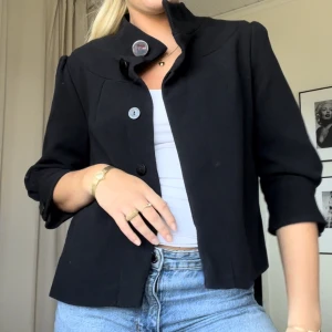 Kappa trekvartsärmar - Kappa med trekvartsärmar