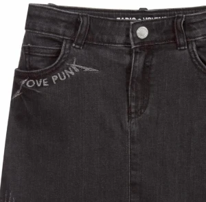 Zadig kjol - Sparsamt använd hör av er för fler bilder eller om ni har några frågor 