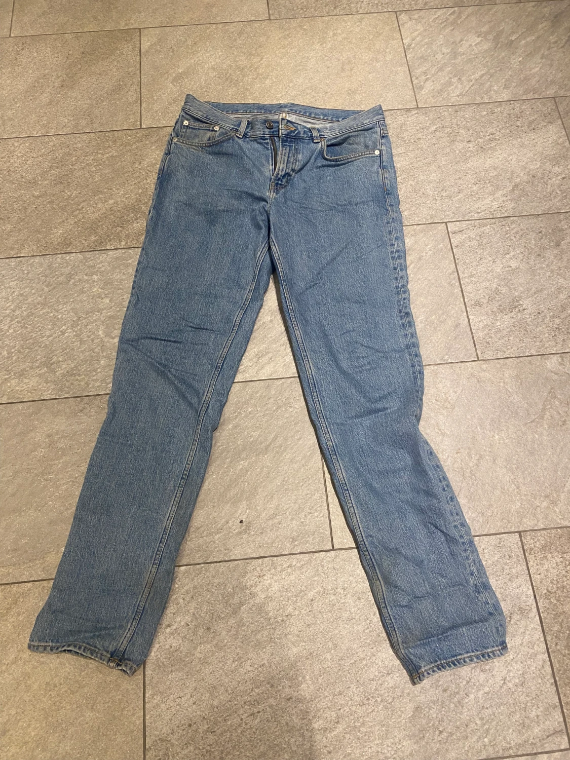 Arket jeans storlek 33/34 