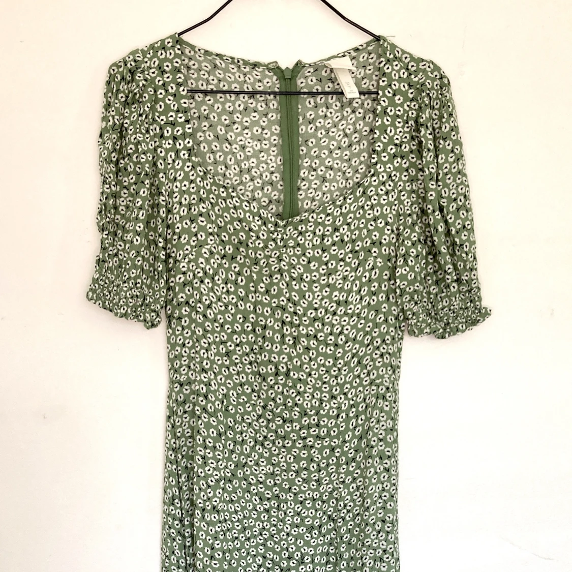 Hm blommig klänning 