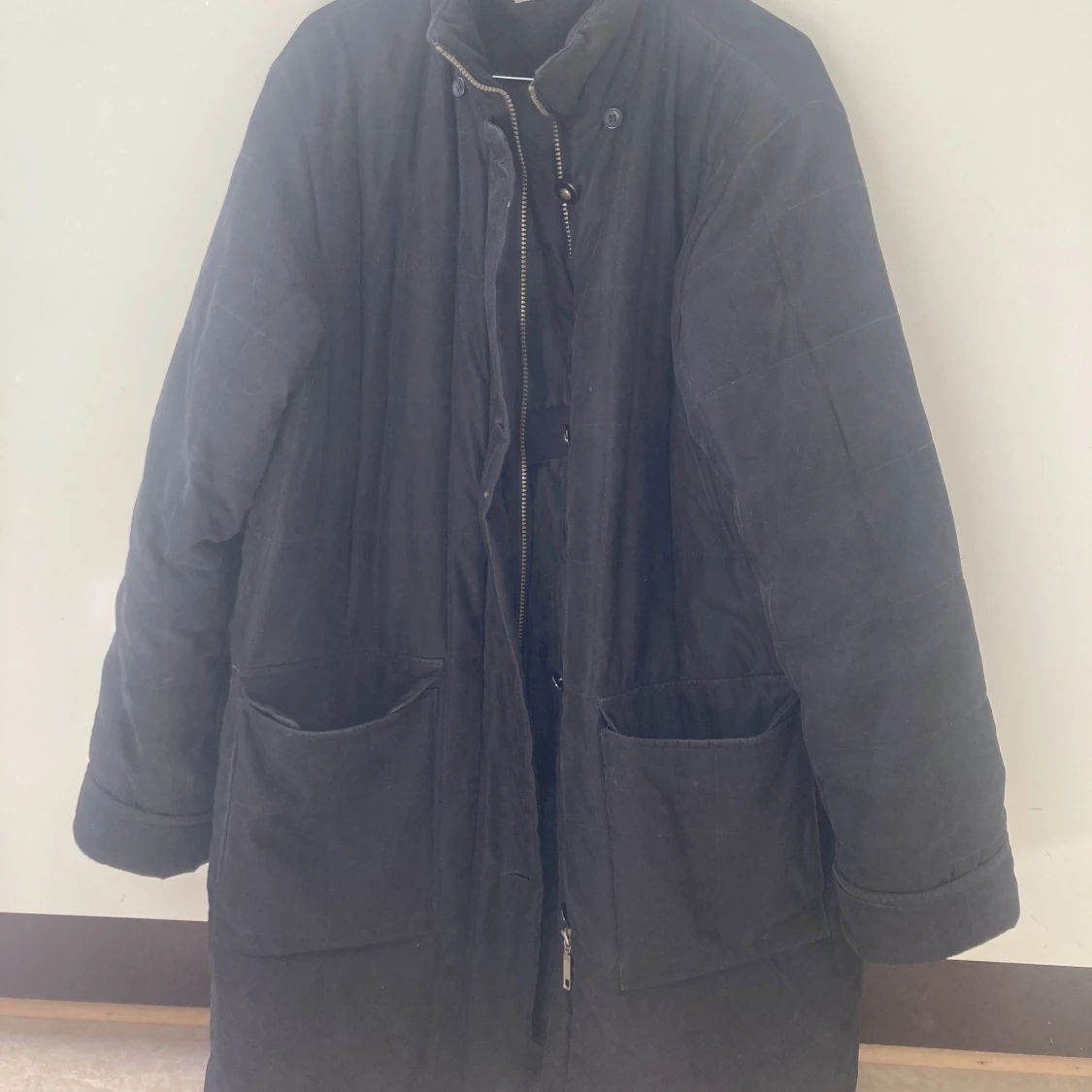 Svart vinterjacka  - 90