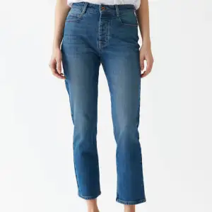 Jeans från Twist & Tango, modell Sally. Använd, men utan anmärkning.  Storlek: 33 Material: Bomull, elestan Nypris: 1200 SEK