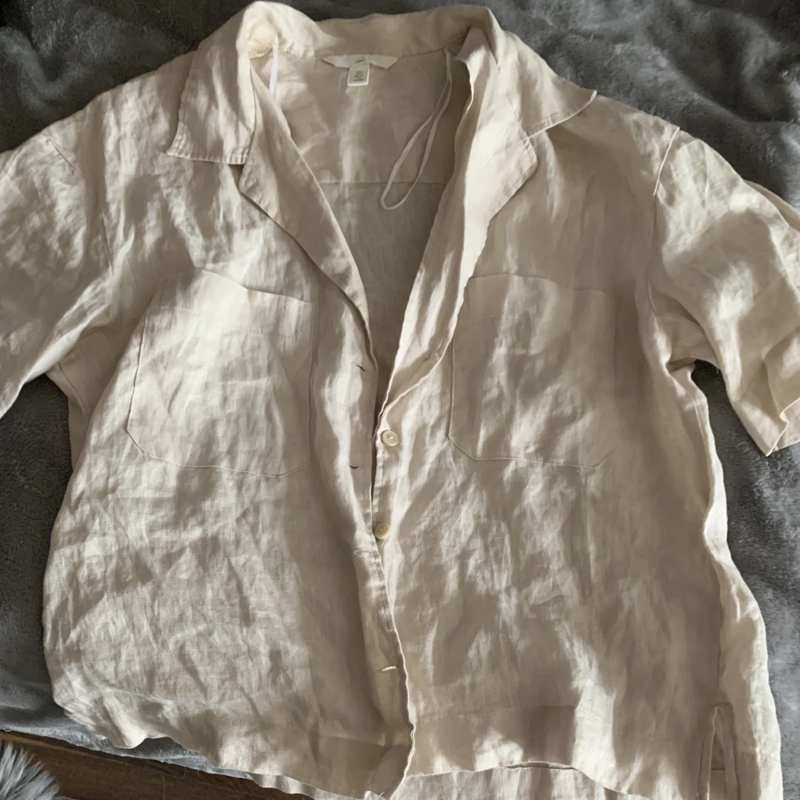 Linne shorta kort ärm