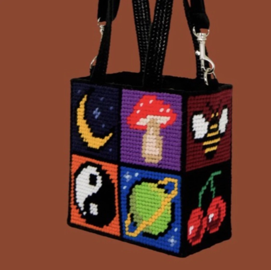 Väska från Unif - 90