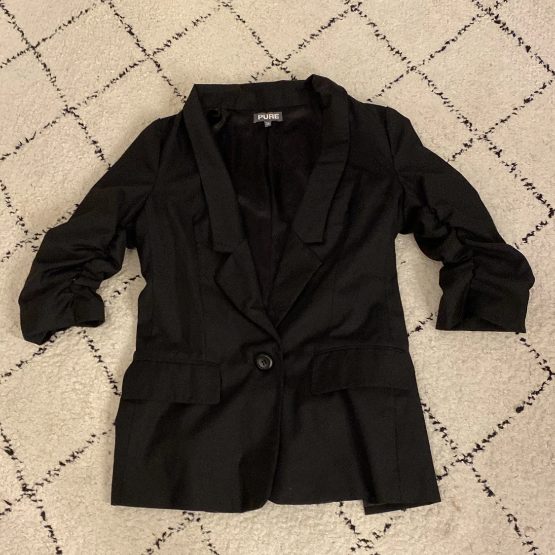 Jättesnygg svart kavaj - 90