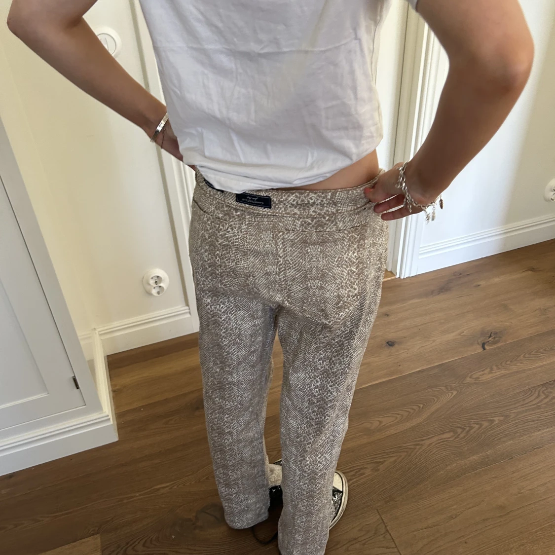 Mönstrade byxor - 91