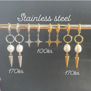 Örhängen  - Frakt 15kr❤️