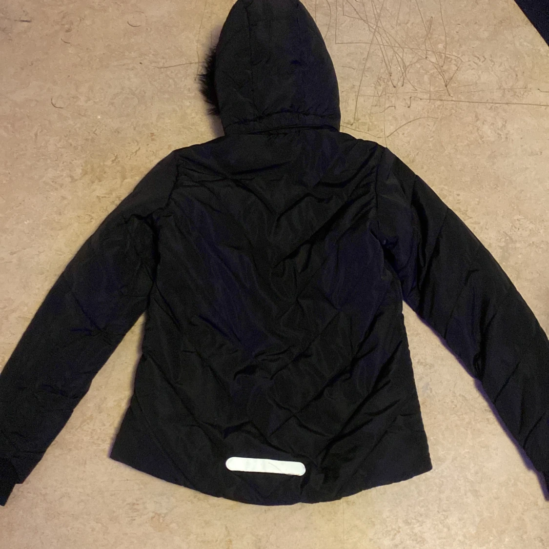 Svart vinter barn jacka - 91