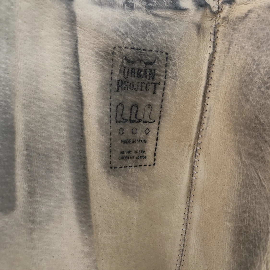 Svarta stövlar  - 91