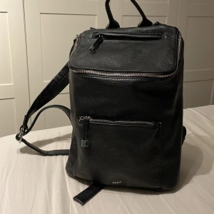 backpack - 36x26x14