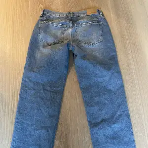 Jeans Storlek 34🌟 Säljer då dom är för små har storlek (36)