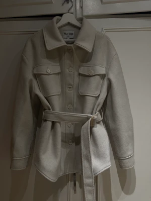 Kappa - Super fin kappa från NA-KD