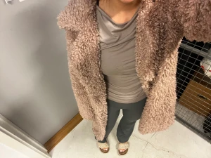 Rosa päls jacka  - Jätte skön och bra skick! 