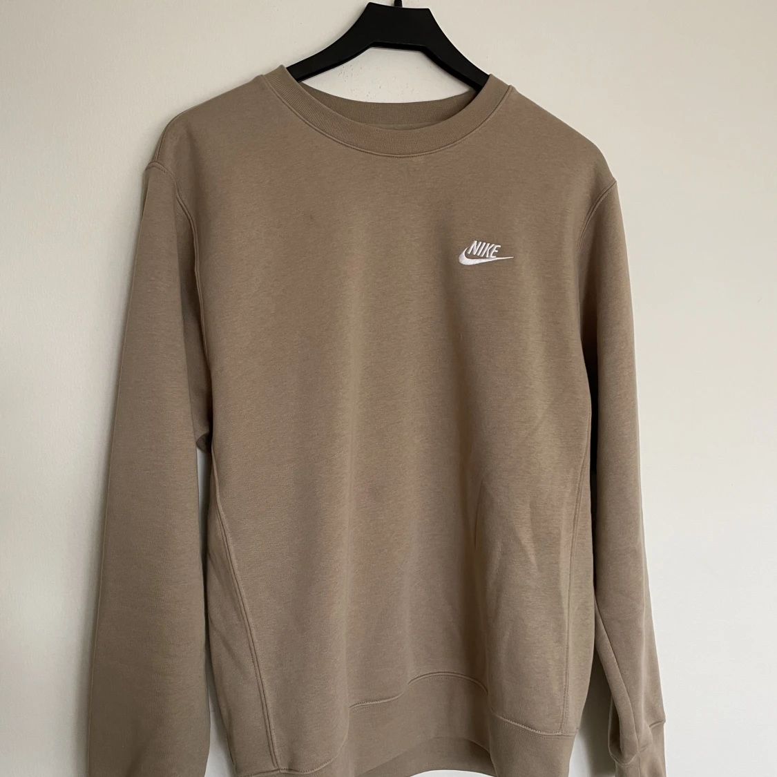 Nike sweatshirt
