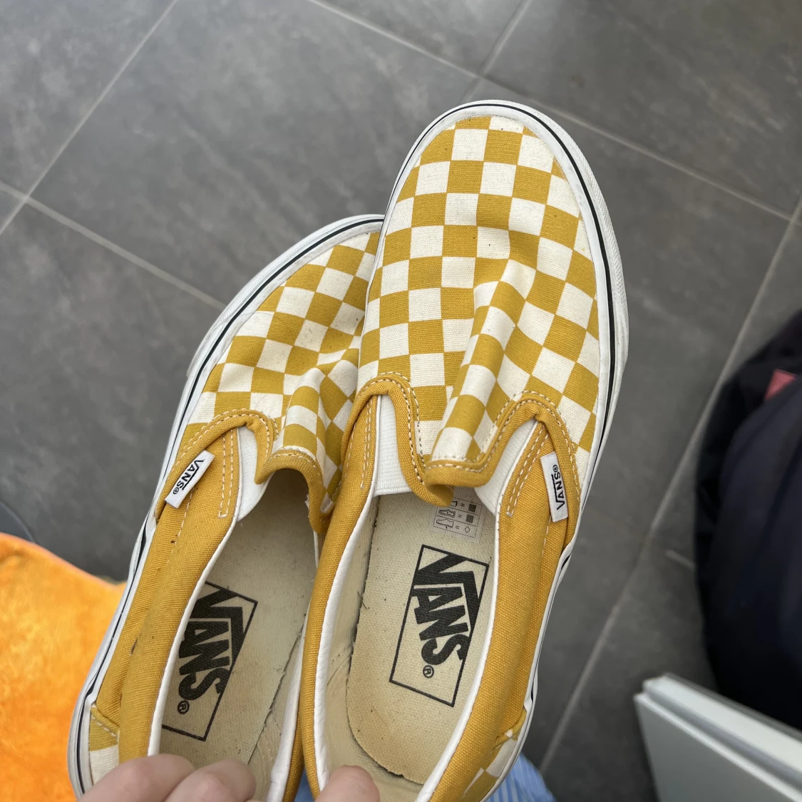 Vans 
