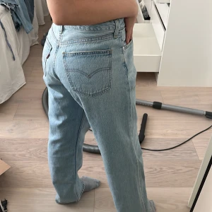 Levis Jeans - Levis Jeans loose straight strl 28