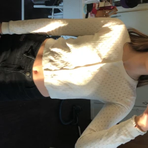 Kofta - Kofta jag har XS/S den har fläck men det är inget man tänker på meddela för mer info