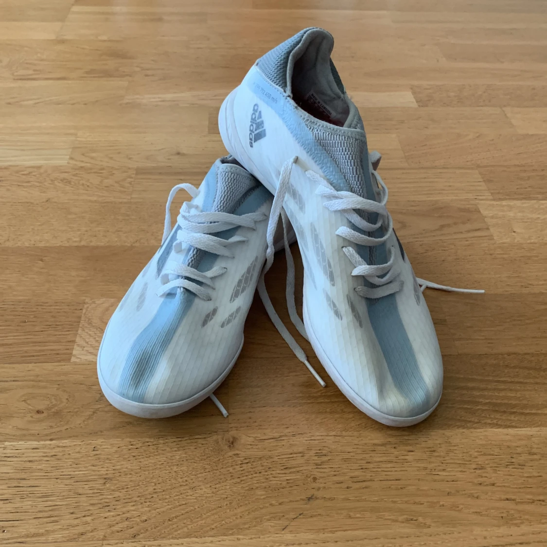 Adidas inomhus skor - 90